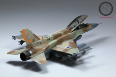LB2D9343